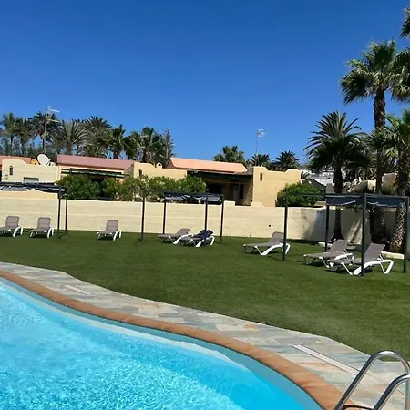 Calma קוסטה קלמה