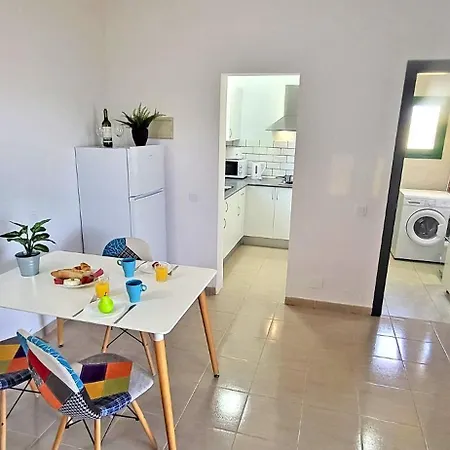 アパート Calma コスタ・カルマ